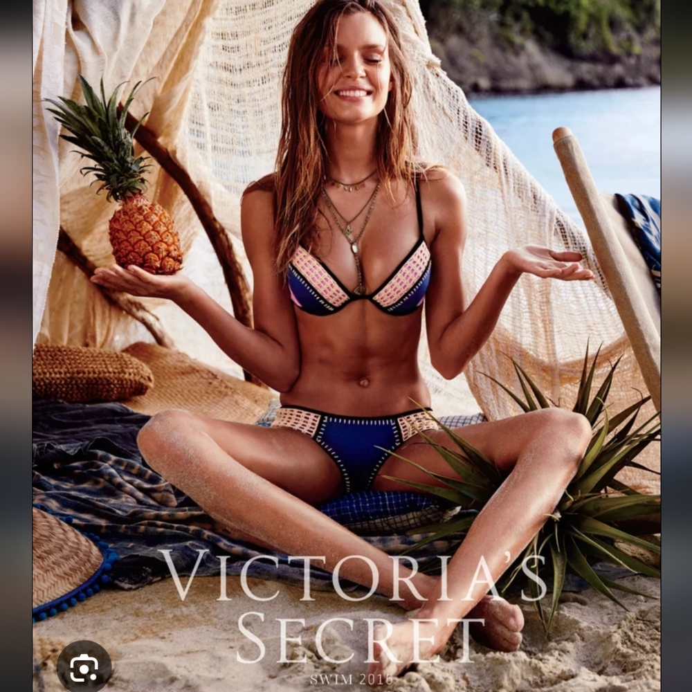 VS Crochet 34C Padded Bikini W Bottoms